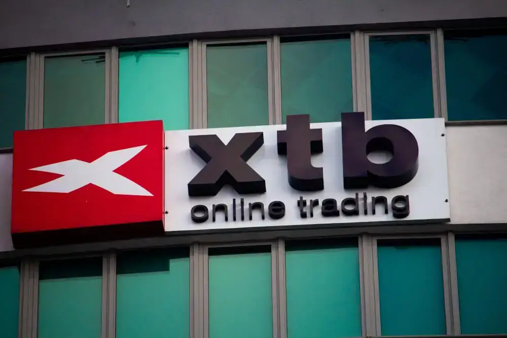 XTB oficinas